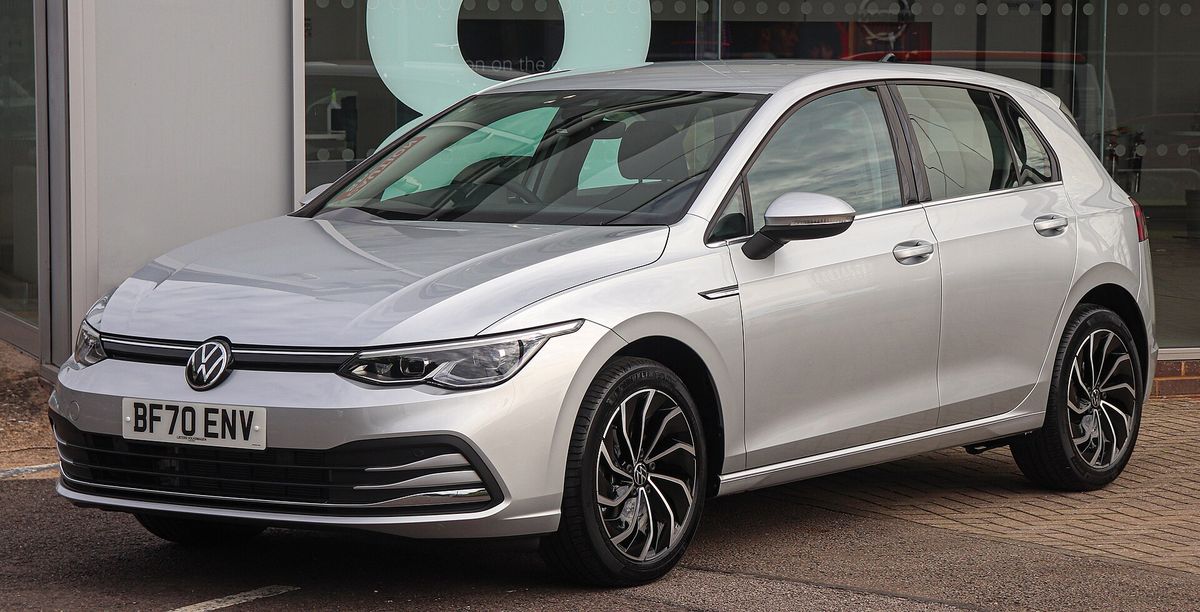 2021 Volkswagen Golf 1.5 eTSI Style — fotoğraf 1/2